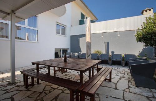 Torres Vedras Villa | Praia Azul Beach and Sun