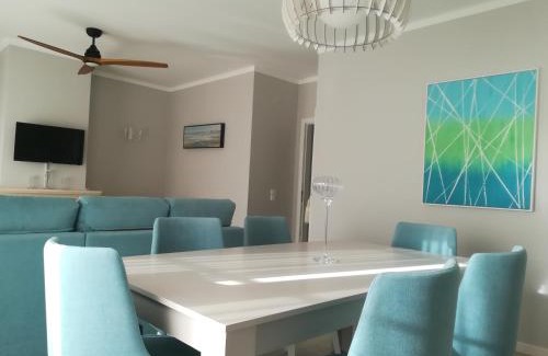 Praia del Rei Apartment | Praia Del Rey Pool View ByThe Sea