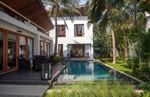 Pak Nam Pran Villa | Pranaluxe Pool Villa Holiday Home