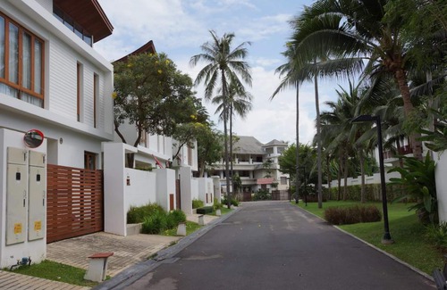 Pak Nam Pran Villa | Pranaluxe Pool Villa Holiday Home