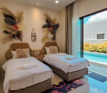 Wang Pong Villa | Pranatarn Pool Villa Coral Color
