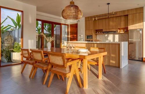 Cemagi Villa | Pratu Villa - Three Bedroom Villa, Sleeps 6