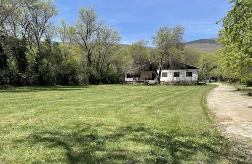 Rascafria Ski Chalet | Preciosa Casa de Campo Para Disfrutar del Valle del Lozoya con un Inmenso Jardín