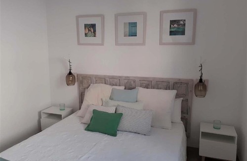 Agua Amarga Apartment | Precioso Apartamento a 20 metros del mar