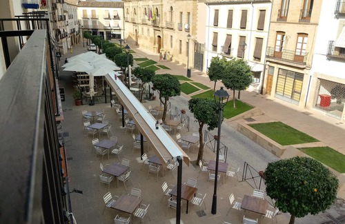 Old Town Baeza Condo | Precioso Piso Frente al Ayuntamiento. Magnificas Vistas