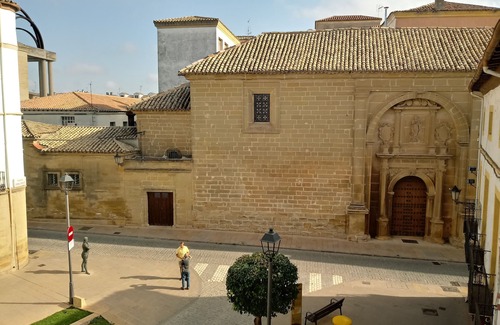 Old Town Baeza Condo | Precioso Piso Frente al Ayuntamiento. Magnificas Vistas
