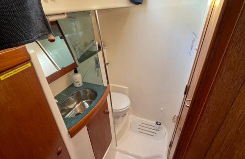 Badalona Boat Rental | Precioso velero en Badalona de 3 camarotes