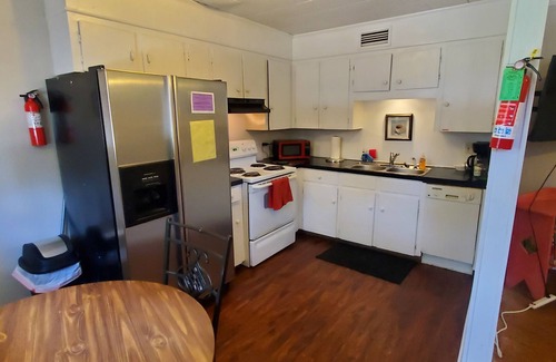 West Monroe House | Precious, comfortable, affordable -2 Bedroom 1 Bath Apartment