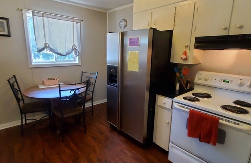 West Monroe House | Precious, comfortable, affordable -2 Bedroom 1 Bath Apartment