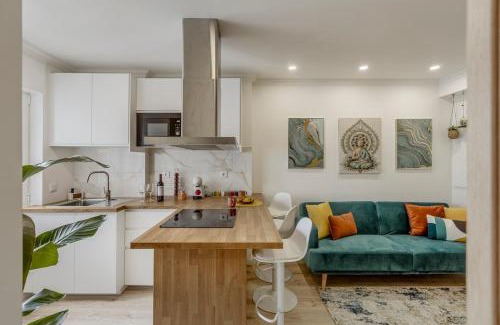 Reboleira Apartment | Precious Studio