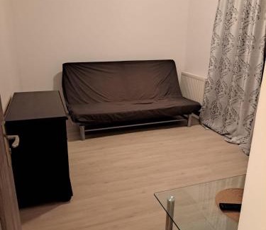 Bragadiru Apartment | Prelungirea Ghencea Apartments