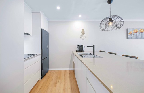 Flynns Beach Apartment | Premier apartment near the beach - Flynn114