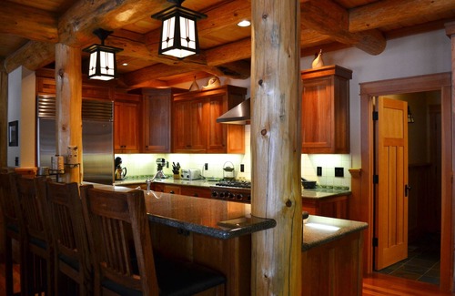 Sunriver Cabin | Premier Custom Designed Home. Includes 10 unlimited SHARC passes