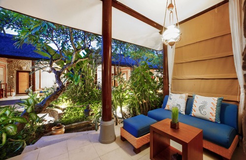 Downtown Kuta Hotel | Premier Deluxe Cottage 2 minutes to Kuta Beach