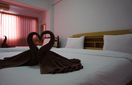 Nakhon Si Thammarat Hotel | Premier Hotel Nakhonsithammarat