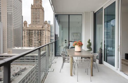 Downtown Chicago Apartment | Premier Penthouses and Apartment with Captivating Views of Millennium Park