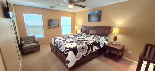 Skyline Ranch House | Premier quiet cozy home Wi-Fi & Coffee, San Tan Valley