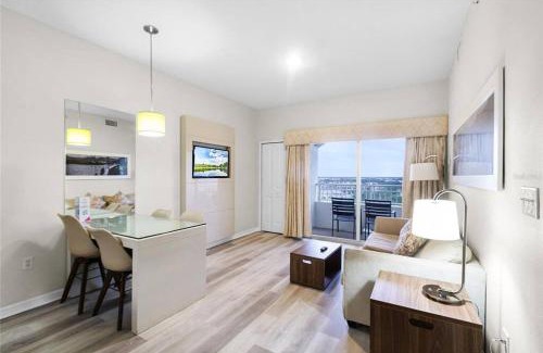 Florida Center Apartment | Premier Resort Condos Near Disney & Universal