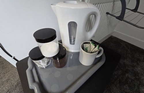 Brierfield House | Premier Single room Ensuite with Shower-Room 5