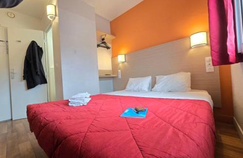 Ormoy Hotel | Premiere Classe Evry Sud - Mennecy
