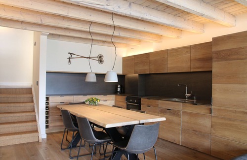 Pujo House | Premium & amazing views. Baqueira parking & ski locker