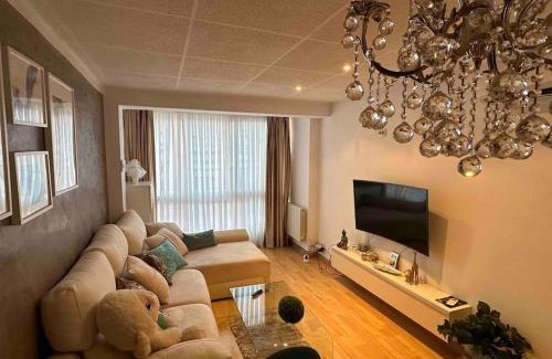 Reus Apartment | Premium Aparthotel-PortAventura, FerrariLand,tren