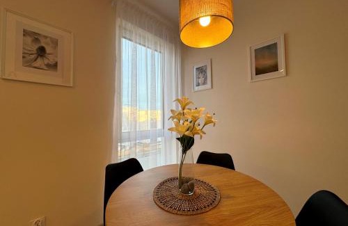 Rzeszow Apartment | Premium Apartment - Magnolia - SELF CHECK-IN - Parking