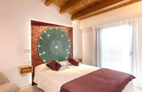 Figueres Apartment | Premium Attic Apartment C&C