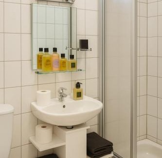 Tarforst Apartment | Premium Budget Studio