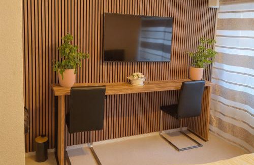 Tarforst Apartment | Premium Budget Studio