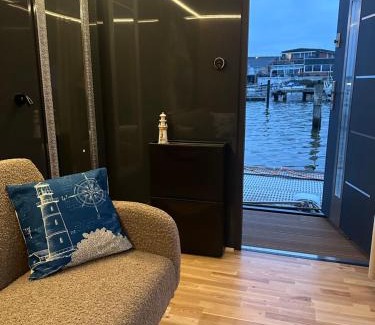 St. Andreas Boat Rental | Premium Hausboot Blaue Lagune