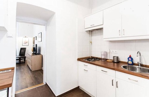 Inner City Budapest Apartment | Premium location in downtown Budapest