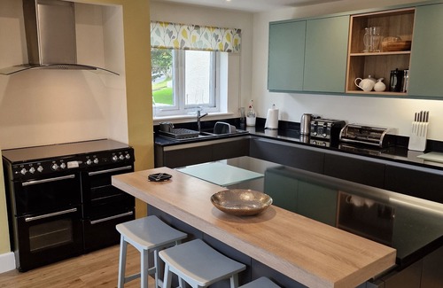 Keswick House | Premium spacious Keswick house. Ideal for families/groups.