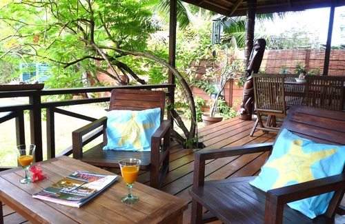 Maharepa House | Premium Suite, lagoon view, 2 bedrooms, kitchen, bathroom