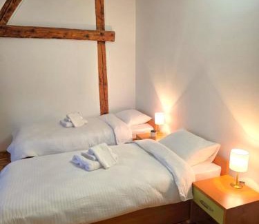 Cacak Bed & Breakfast | Prenoćište Omega Luxury