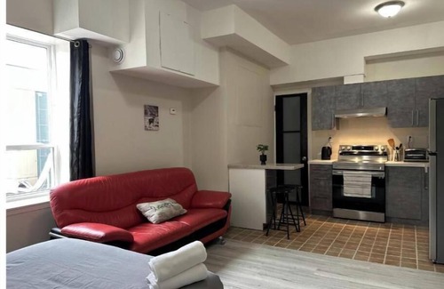 Durham Region Apartment | Presidential Suite