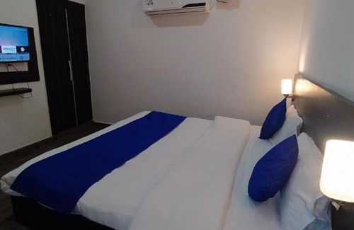 Ganaur Hotel | Presidia Heights Apartments, Divine City