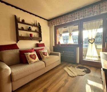 Sestriere Apartment | Prestige appartamento in centro by MountainHouses