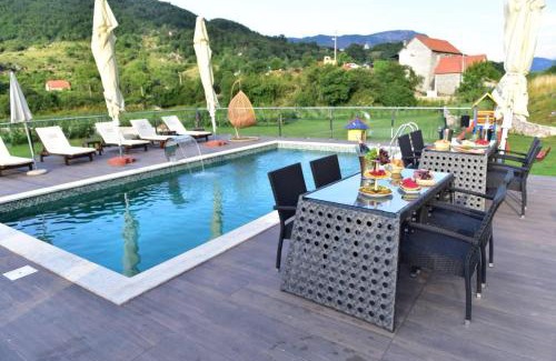 Niksic Municipality House | Prestige kuca za odmor