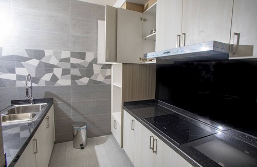 Bahan Hotel | Prestige Residences at Golden Valley