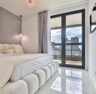 Mirow Apartment | Prestige Skyview Residence