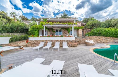Pantogia Villa | Prestigiosa Villa di Lusso con Vista Mozzafiato