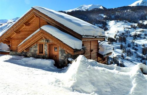 Vars Ski Chalet | Prestigious 18 Person Chalet with Pool and Jacuzzi