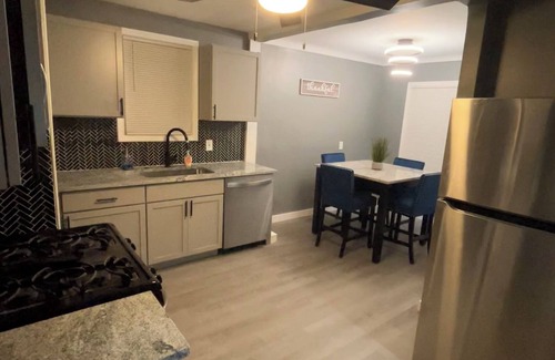 Detroit House | Prestigious 3-bedroom home