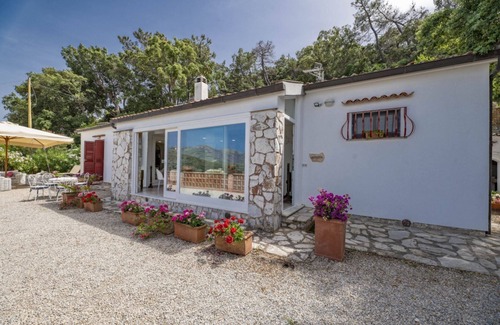 Acquabona Villa | Prestigious Villa Francy in a panoramic position