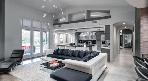 McDowell Ranchos Villa | Preston by AvantStay 6BR Desert Oasis w Basketball Court Pool Hot Tub