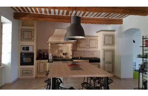 Pernes-les-Fontaines House | PRETTY HAMLET IN A STONE BUILDING OF 19TH CENTURY