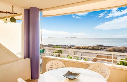 San Antonio Bay House | Pretty Holiday Home in Sant Josep de Sa Talaia near Sea