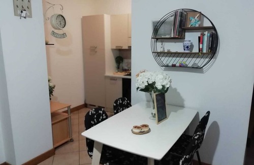 Castel Bolognese Apartment | Pretty home near station