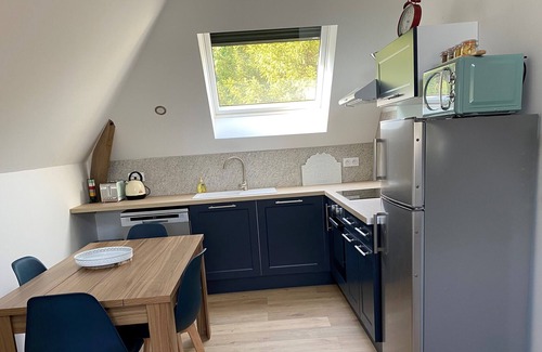 Mouleydier Apartment | Pretty one-bedroom apartment ideally located to discover the Dordogne